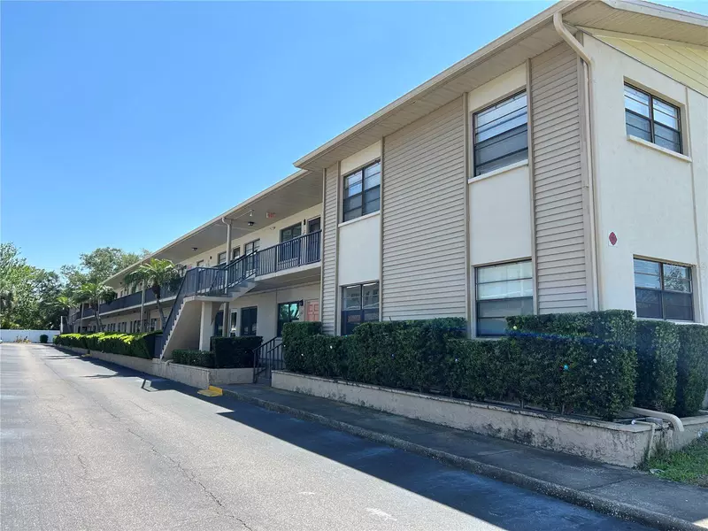 5967 TERRACE PARK DR N #204, St Petersburg, FL 33709