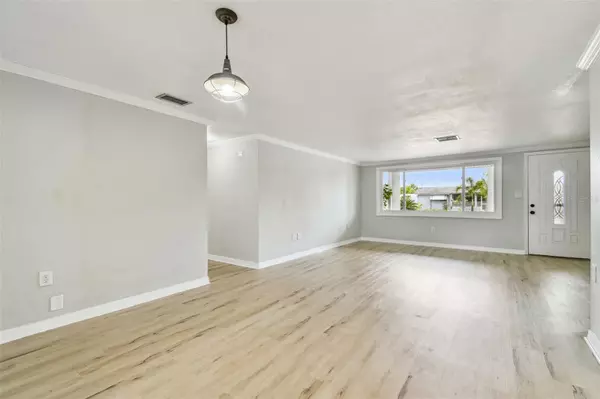 New Port Richey, FL 34652,5810 8TH AVE
