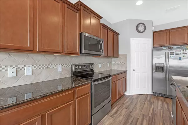 Brooksville, FL 34604,662 PETAL MIST LN
