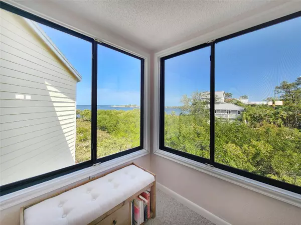 Tarpon Springs, FL 34689,1500 SUNSET RD #C7