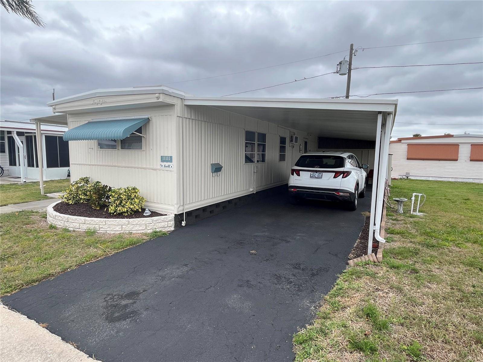 11111 101ST ST #100, Largo, FL 33773