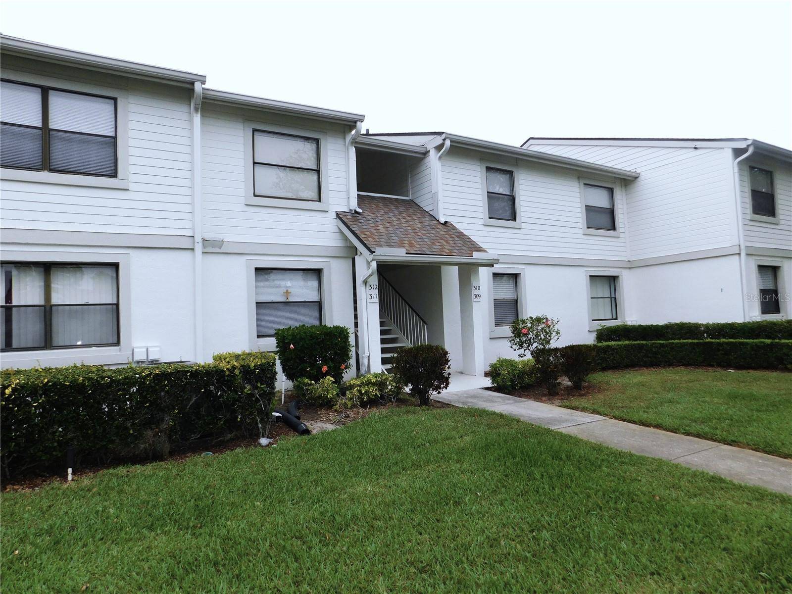 310 WINDWARD PL #26, Oldsmar, FL 34677