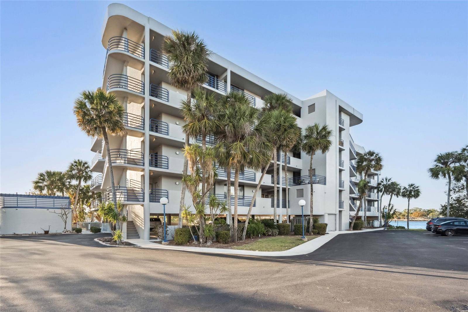Port Richey, FL 34668,4823 EBBTIDE LN #304