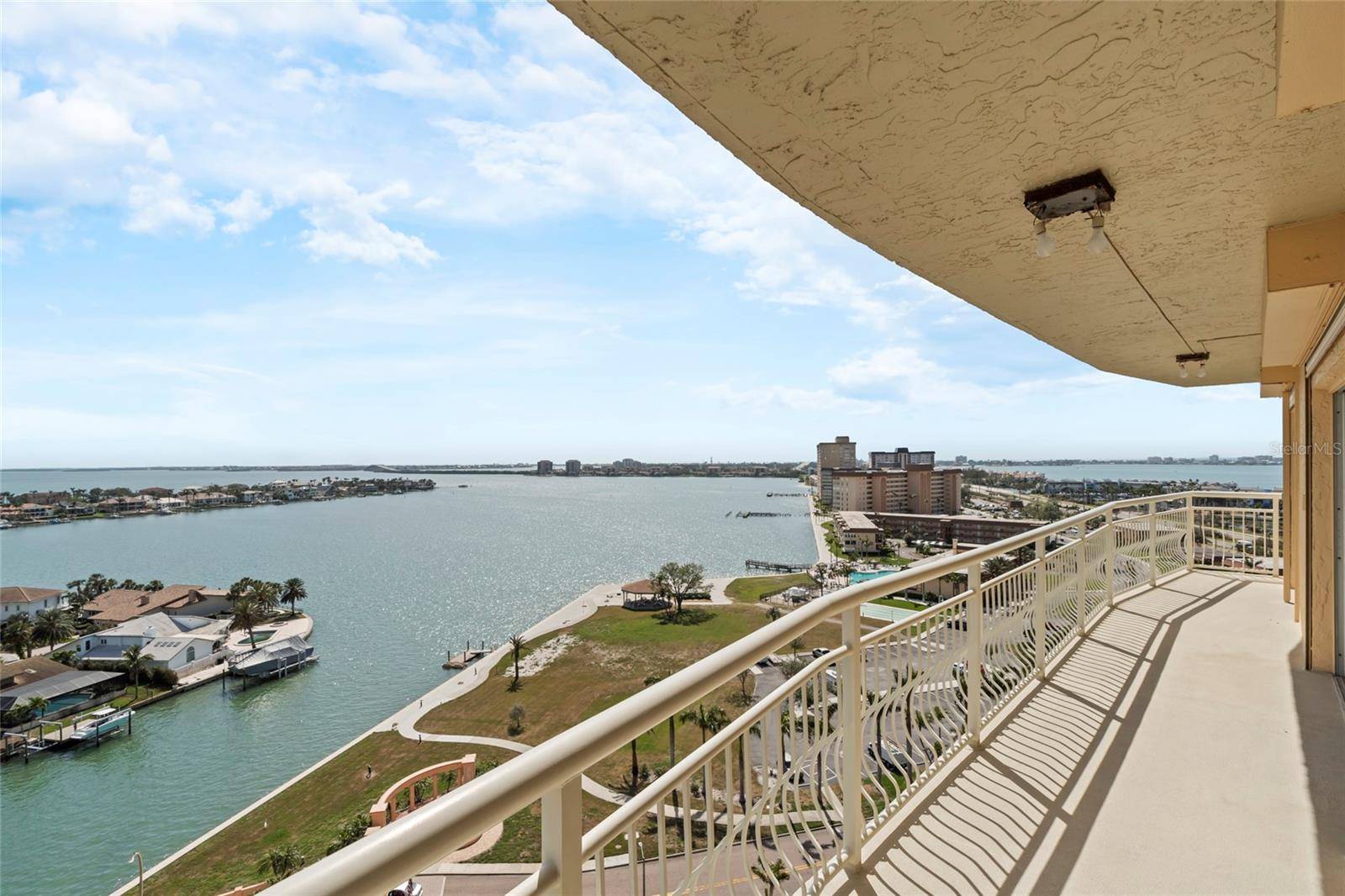 St Petersburg, FL 33715,4900 BRITTANY DR S #1414
