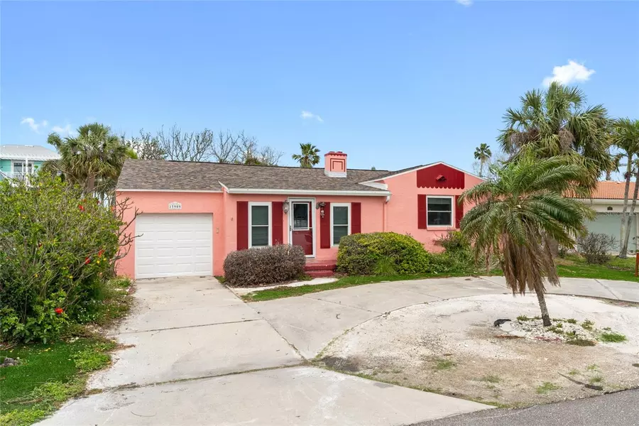 15909 1ST ST E, Redington Beach, FL 33708