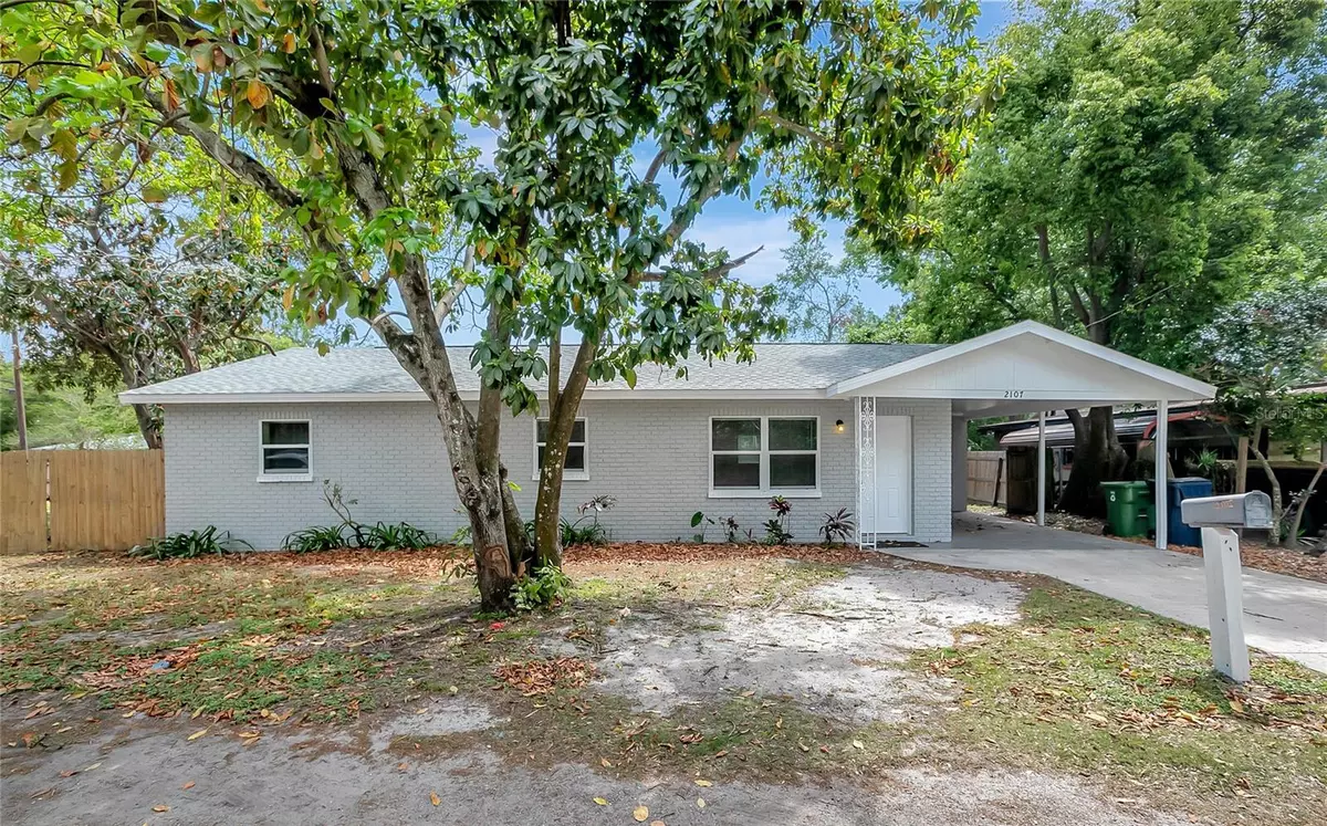 Tampa, FL 33610,2107 E LAMBRIGHT ST
