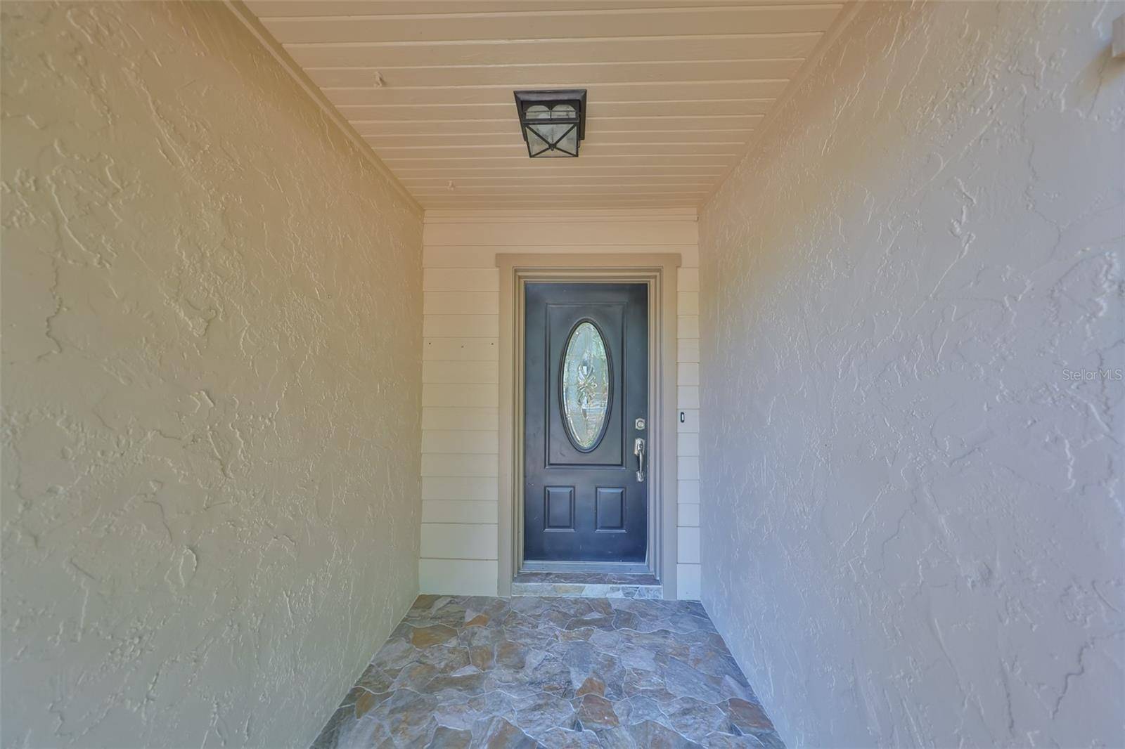 Palm Harbor, FL 34683,940 WOODLAND DR