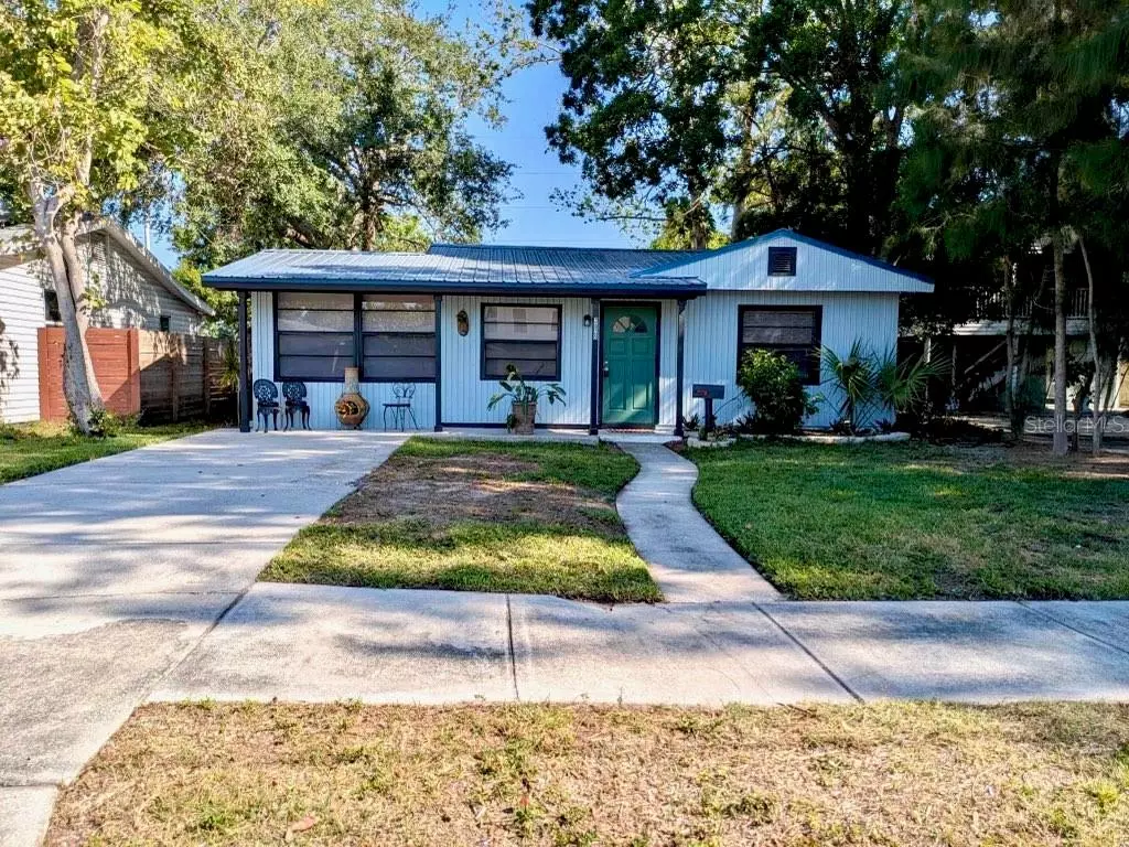 St Petersburg, FL 33713,2825 16TH AVE N