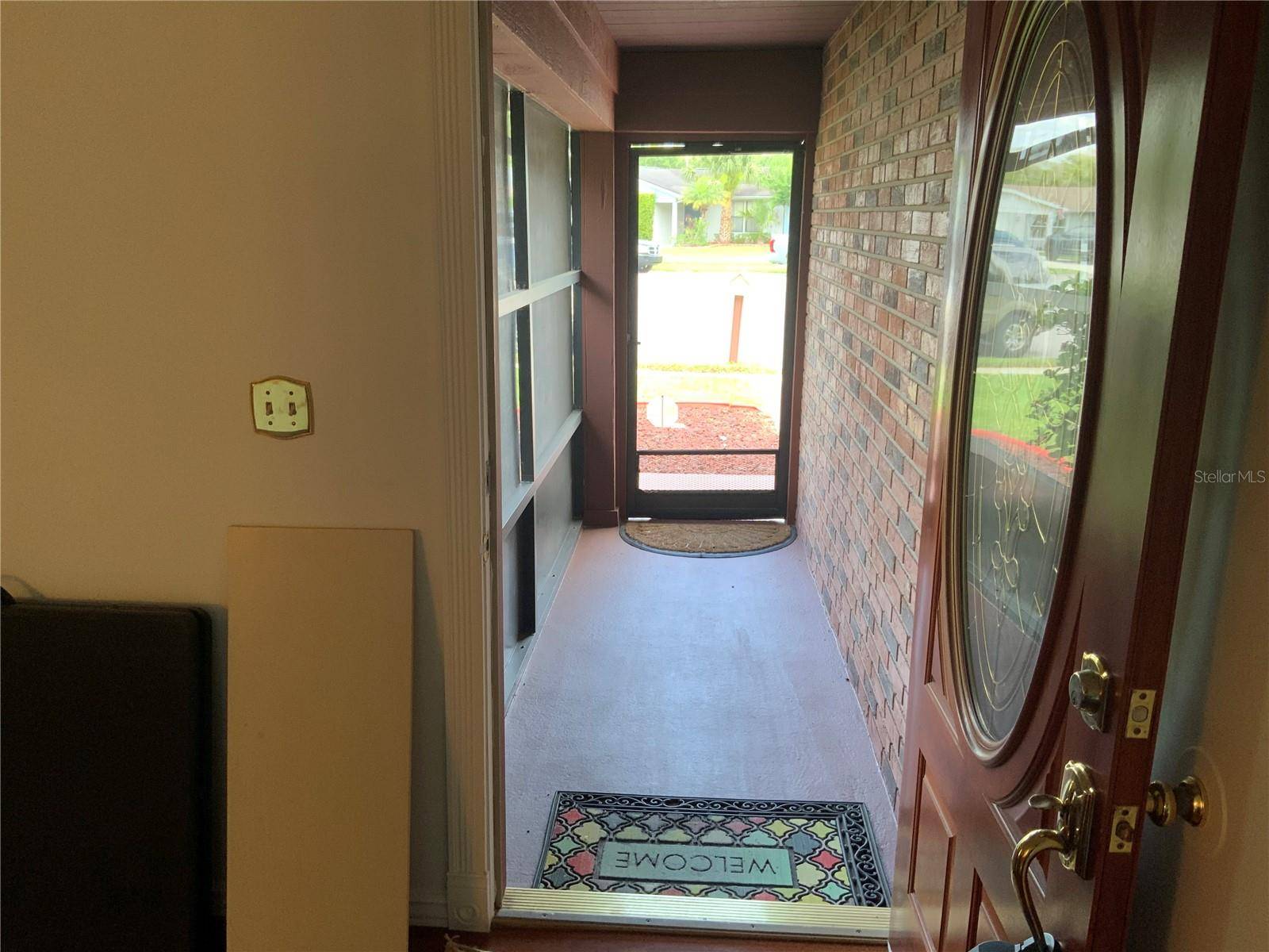 Oldsmar, FL 34677,819 SATINLEAF AVE