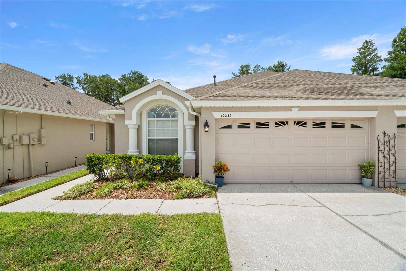 19232 BARRED OWL CT, Land O Lakes, FL 34638