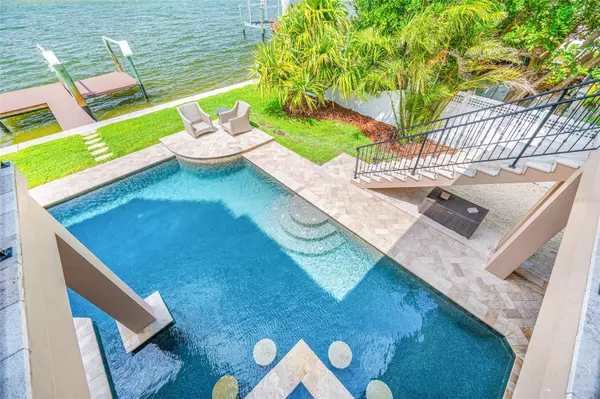 St Petersburg, FL 33703,2149 BAYOU GRANDE BLVD NE