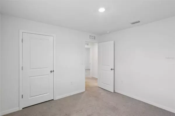 Zephyrhills, FL 33540,7530 BROAD POINTE DR
