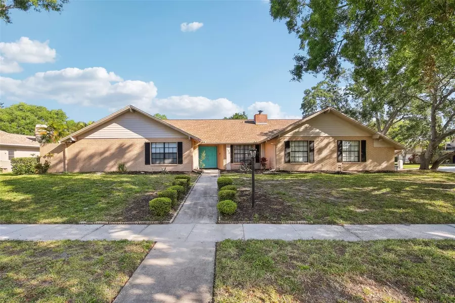 170 FOXFIRE LN, Oldsmar, FL 34677