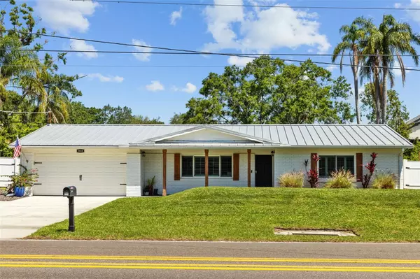 Lutz, FL 33549,1414 SUNSET LN