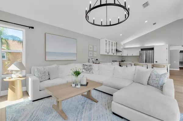 St Petersburg, FL 33711,19 CRESCENT PL S