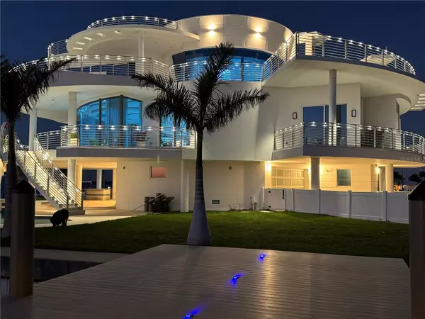 Treasure Island, FL 33706,12650 7TH ST E
