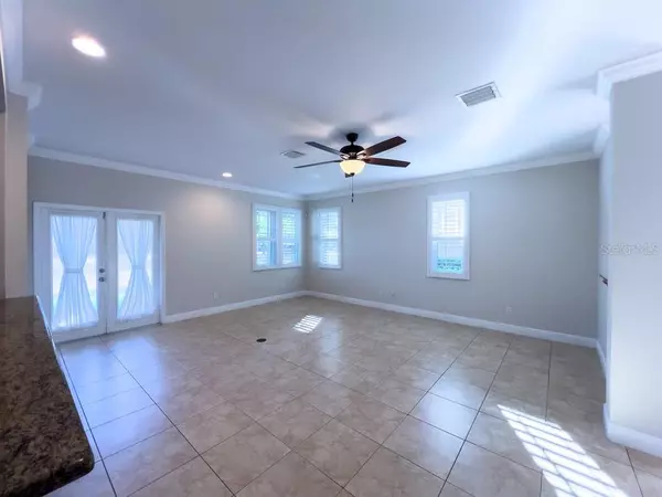 Lithia, FL 33547,16127 CHURCHVIEW DR S