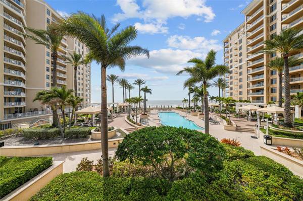 470 MANDALAY AVE #403, Clearwater Beach, FL 33767