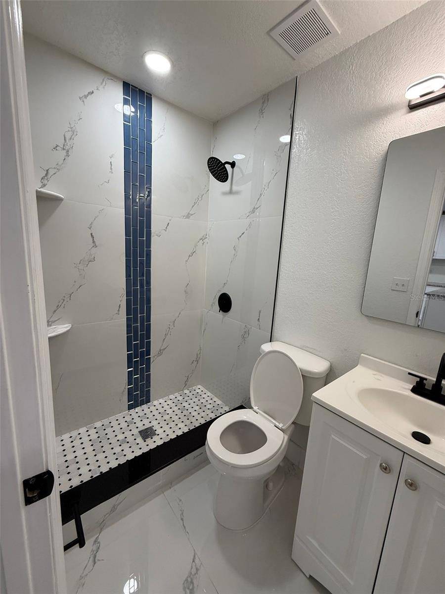 Clearwater, FL 33755,112 N BETTY LN