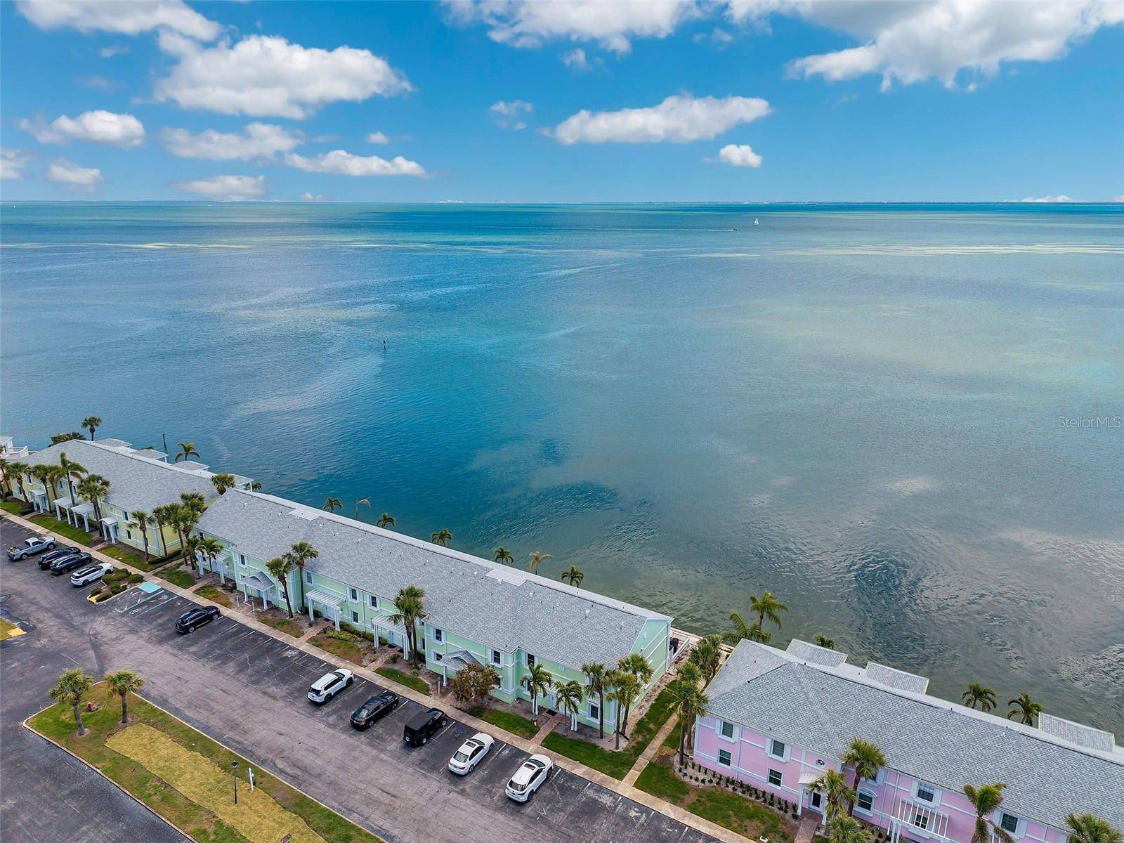 4768 COQUINA KEY DR SE, St Petersburg, FL 33705