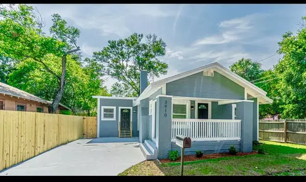 3910 N SUWANEE AVE, Tampa, FL 33603