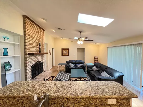 Brandon, FL 33511,3907 APPLEGATE CIR