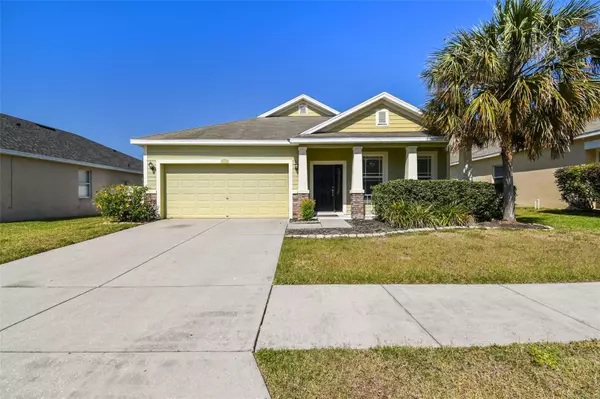 3015 AZALEA BLOSSOM DR, Plant City, FL 33567