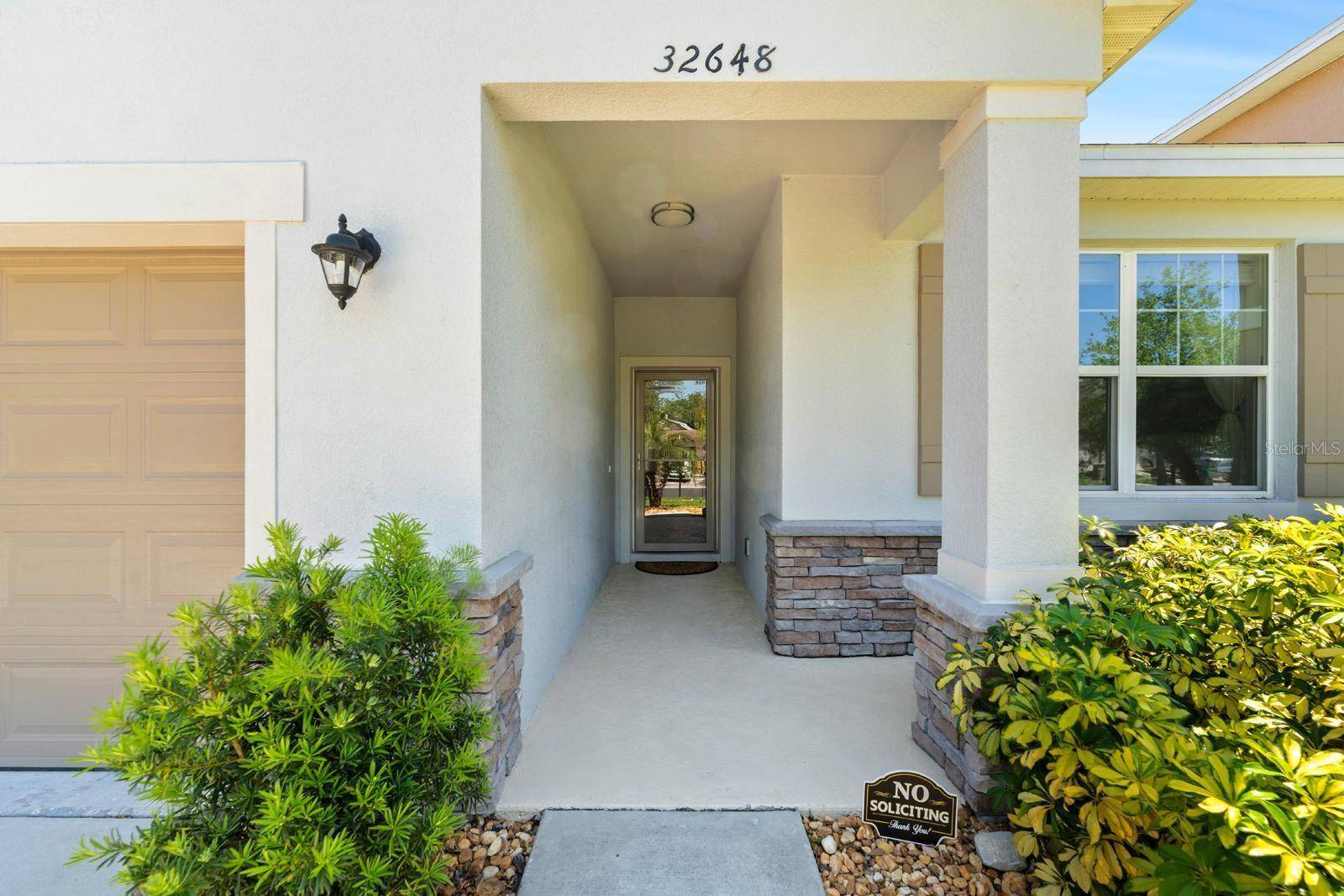 Wesley Chapel, FL 33545,32648 COLDWATER CREEK LOOP