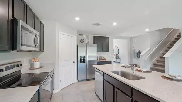 Plant City, FL 33565,3516 ROSEWOOD RAMBLE CT