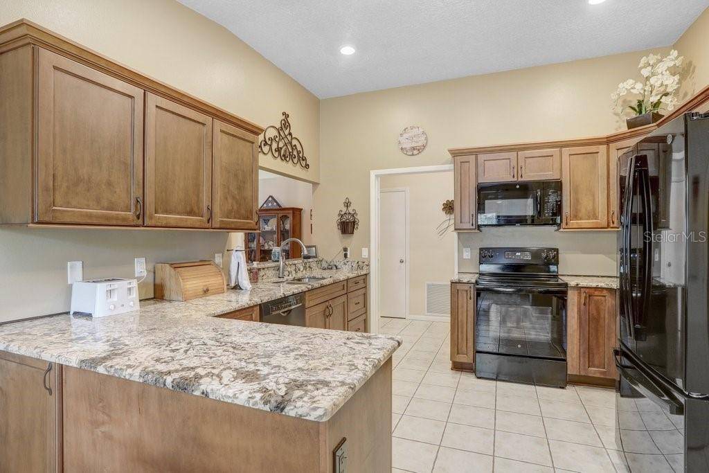 Riverview, FL 33569,10509 DEEPBROOK DR
