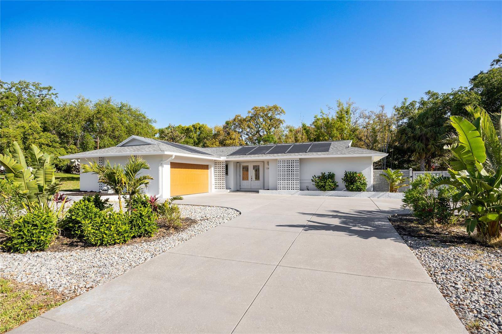 1300 FAIRWAY DR,  Dunedin,  FL 34698