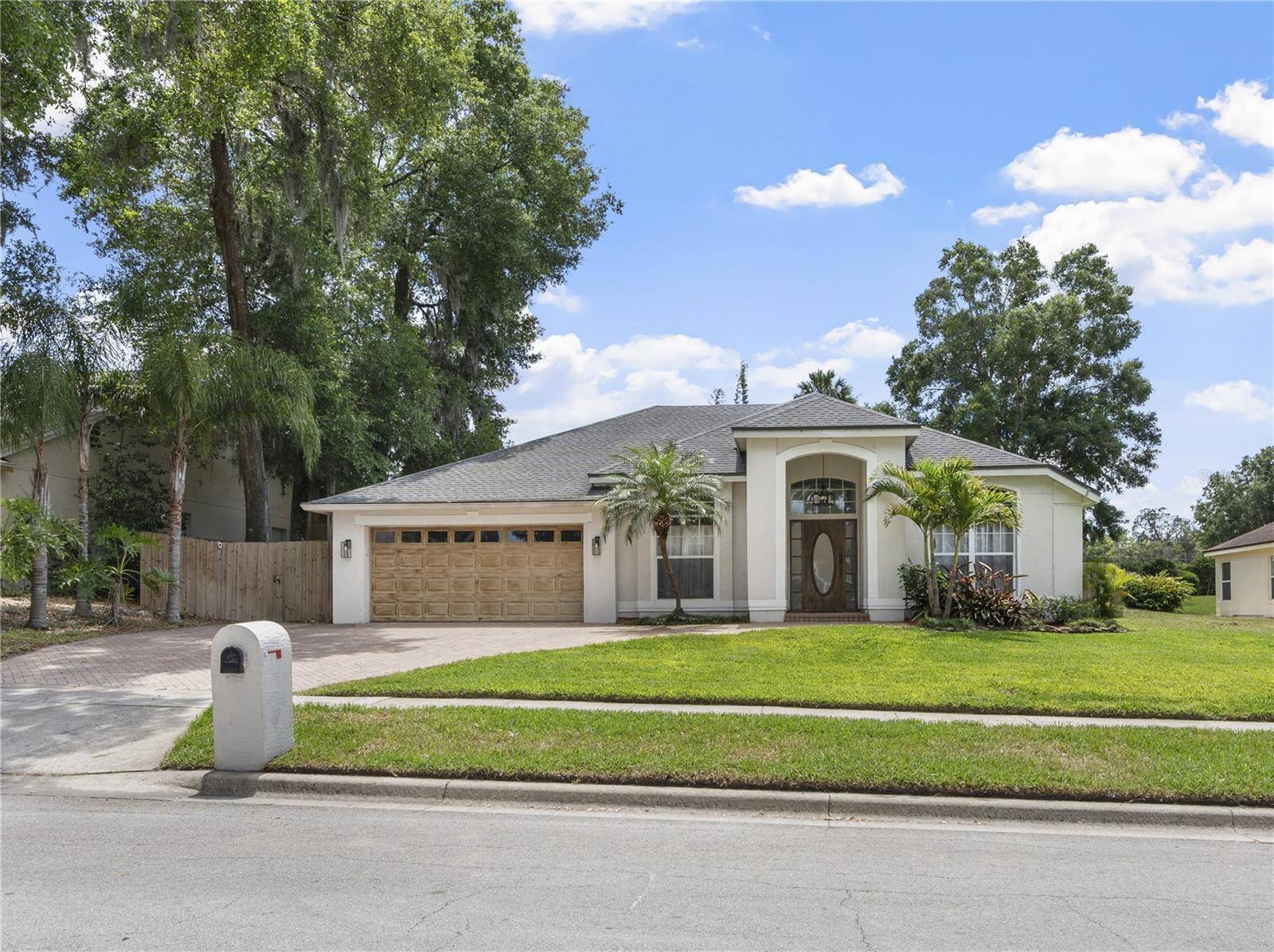 2170 LAKE MARION DR, Apopka, FL 32712