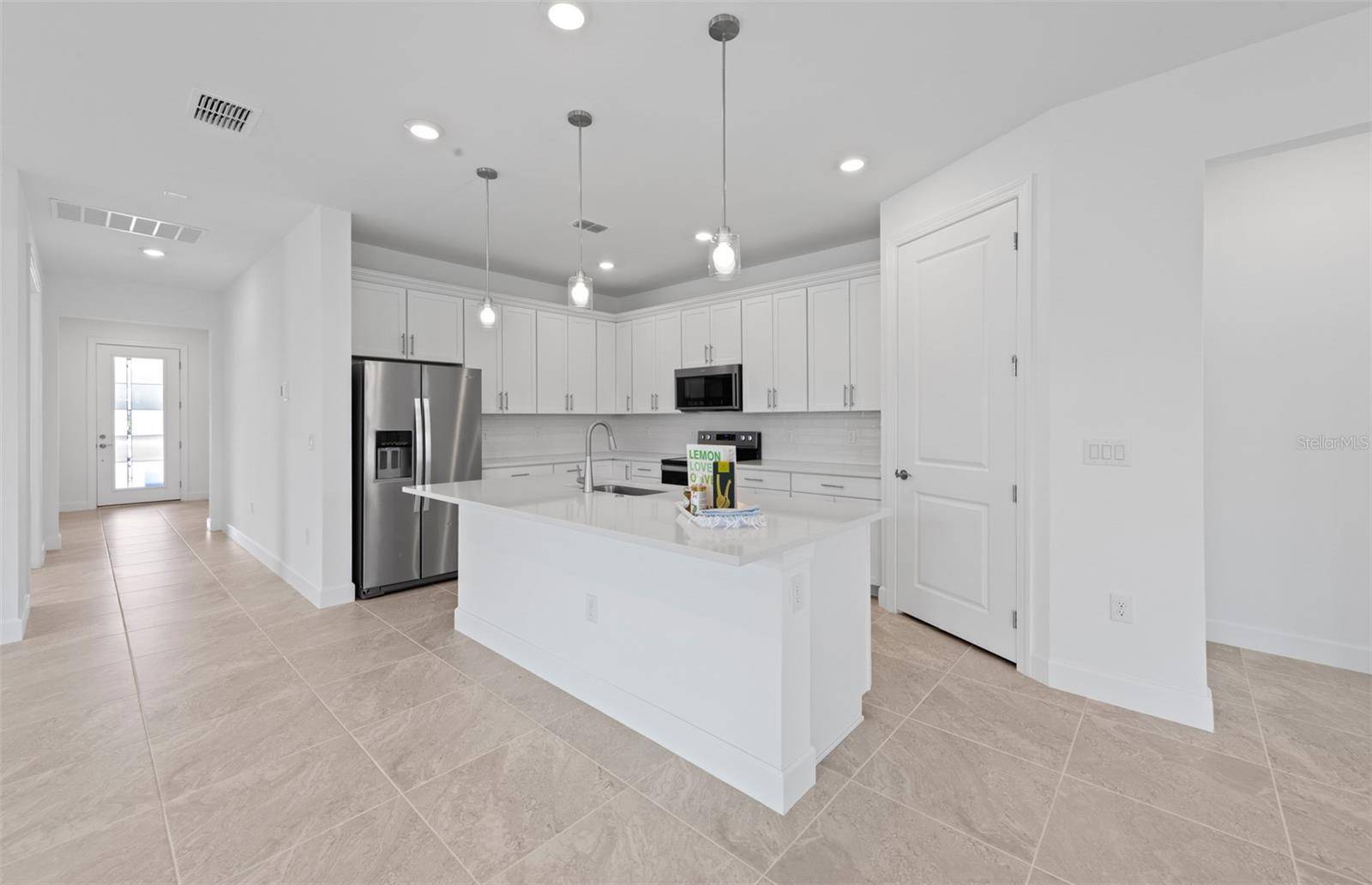 Venice, FL 34293,17200 LUMINOUS AVE