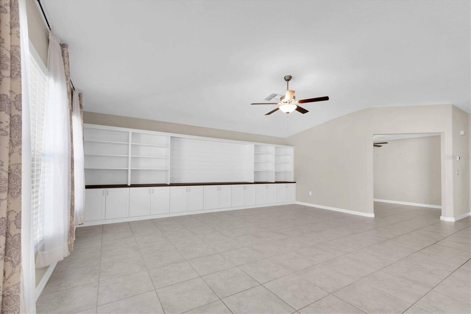 Ruskin, FL 33570,1873 COLDING DR