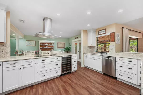 Brandon, FL 33511,1004 HOLLYBERRY CT