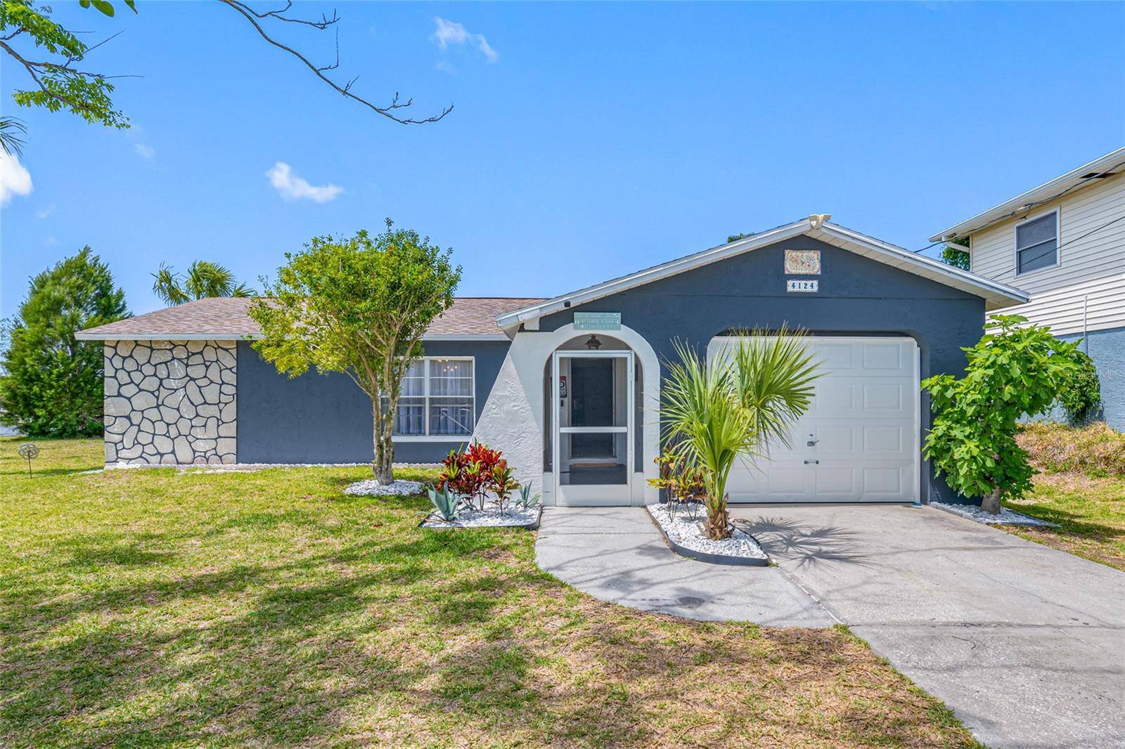 4124 PINE DALE CT, Hernando Beach, FL 34607