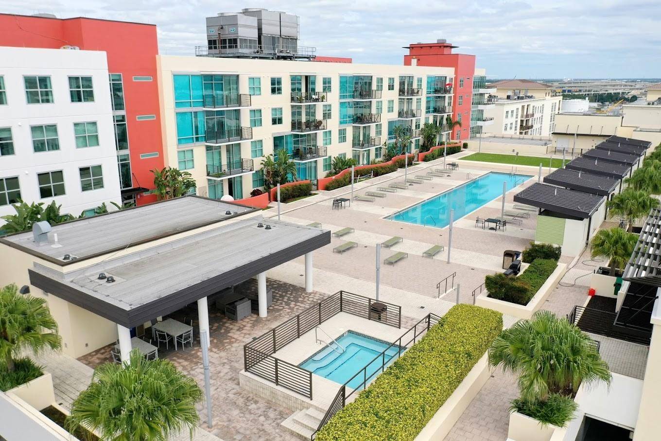Tampa, FL 33602,1120 E KENNEDY BLVD #1208