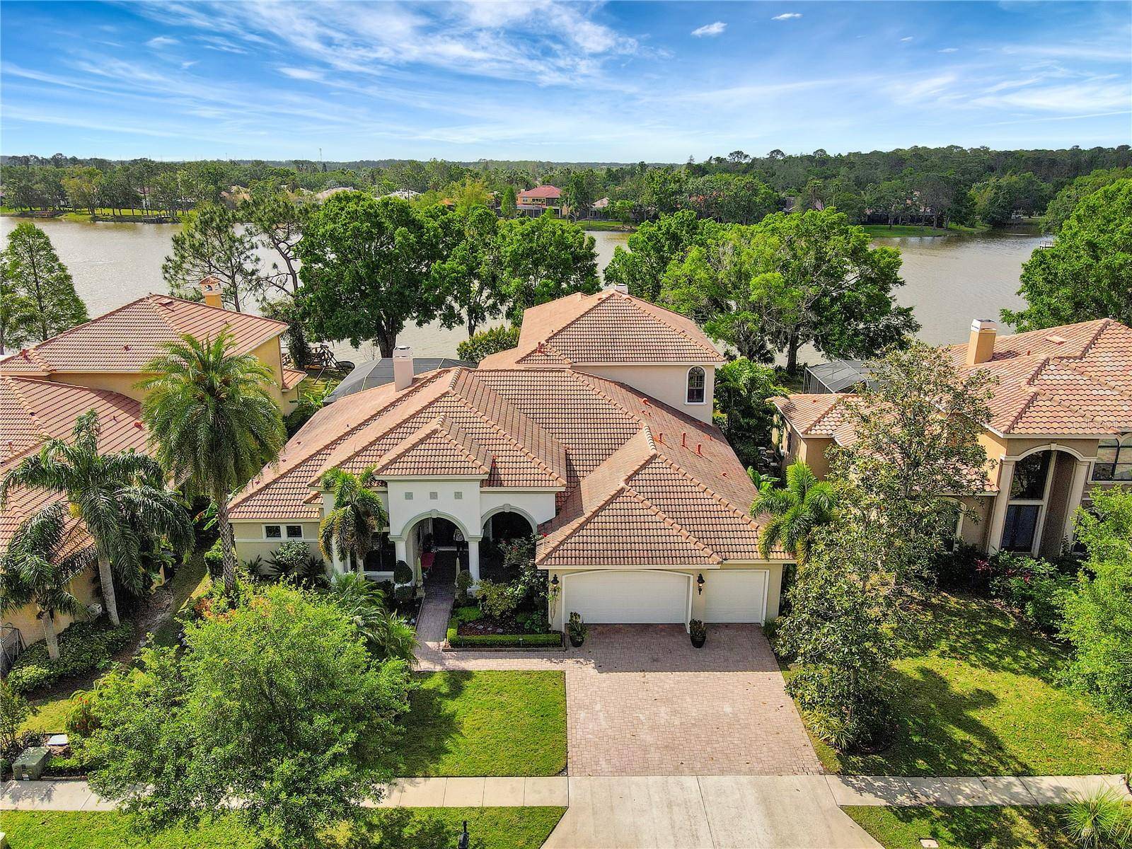 9630 TREE TOPS LAKE RD, Tampa, FL 33626