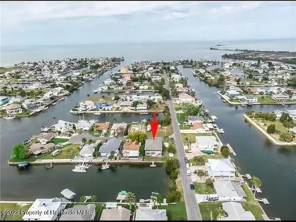 4396 5TH ISLE DR, Hernando Beach, FL 34607