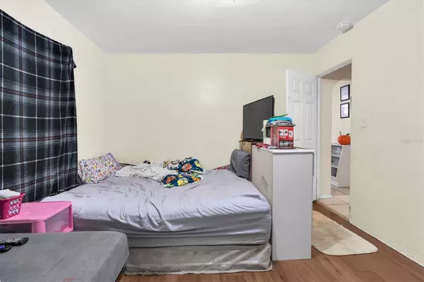 St Petersburg, FL 33711,1900 45TH ST S