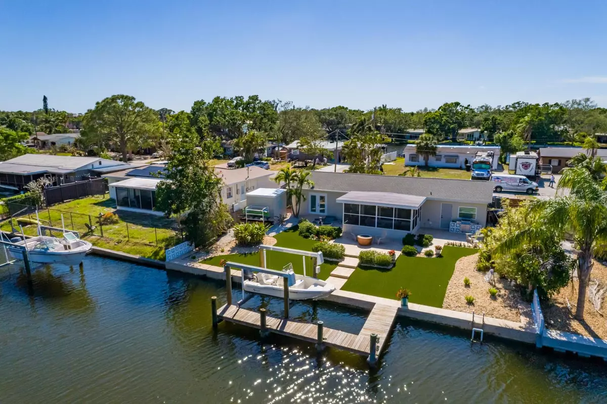 St Petersburg, FL 33702,9301 SUN ISLE DR NE