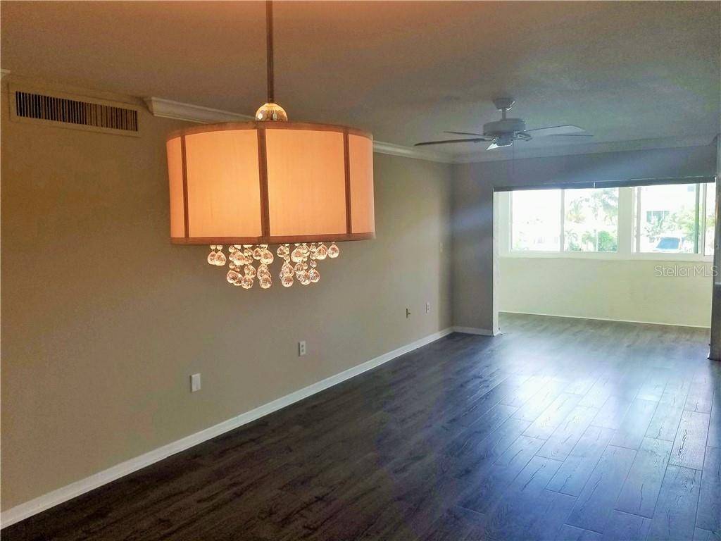 Treasure Island, FL 33706,12000 CAPRI CIR S #16