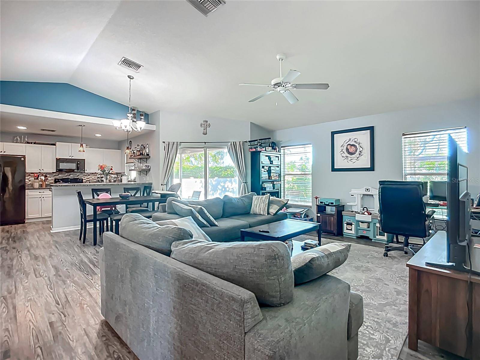 Palmetto, FL 34221,3212 55TH ST E