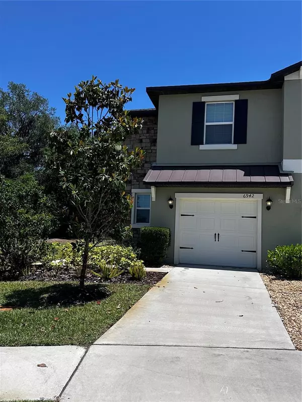 6942 RIPPLE POND LOOP, Zephyrhills, FL 33541