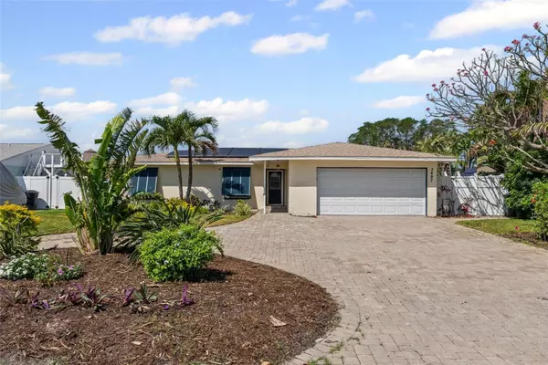 3497 COQUINA KEY DR SE, St Petersburg, FL 33705