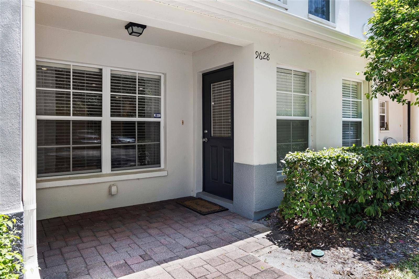 Tampa, FL 33635,9628 CHARLESBERG DR