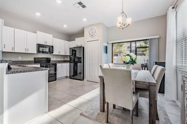 Tampa, FL 33619,4550 GLOBE THISTLE DR