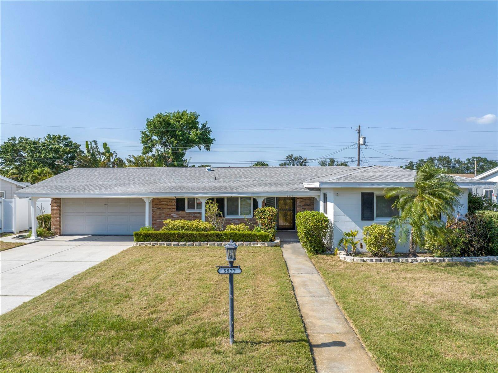 5877 33RD AVE N,  St Petersburg,  FL 33710