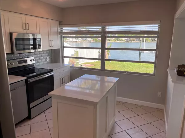 Indian Rocks Beach, FL 33785,419 12TH AVE