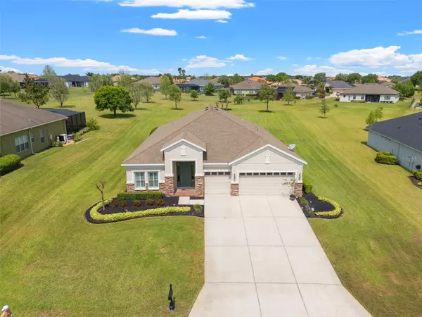 13953 THOROUGHBRED DR, Dade City, FL 33525